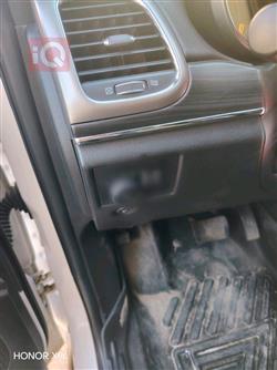 جیپ گراند شیرۆکی